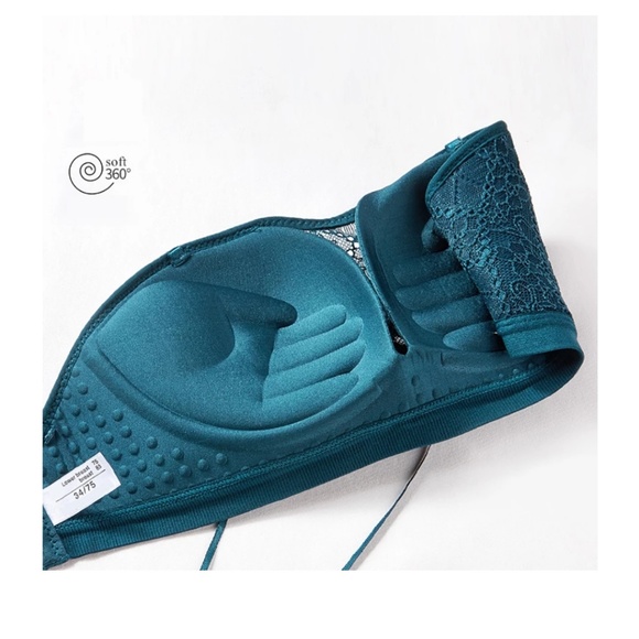 SOLD - Picture 4 of 8